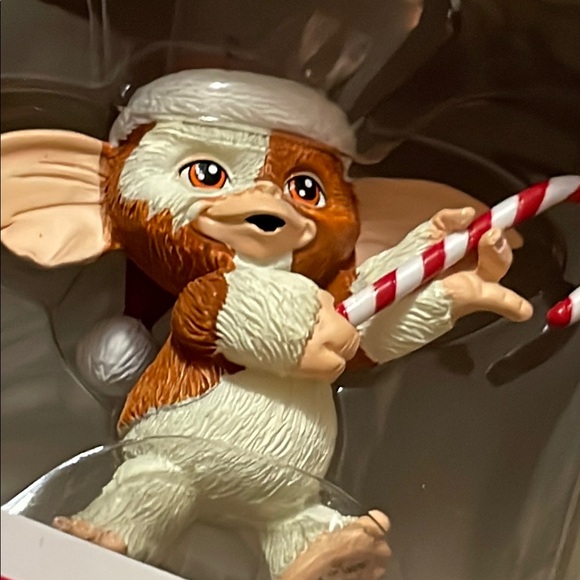 Hallmark Brown and White Small Grenkins Pet Christmas...